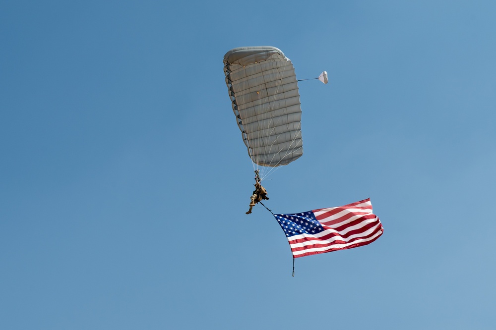 BRIGHT STAR 25: Military Free Fall over The Great Pyramids of Giza