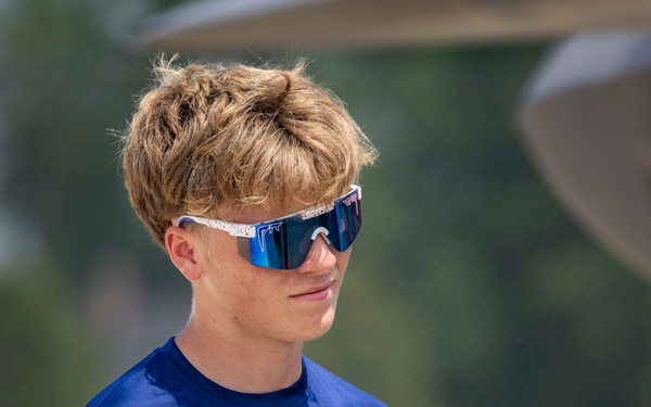 Future Aviators Find Inspiration at EAA AirVenture