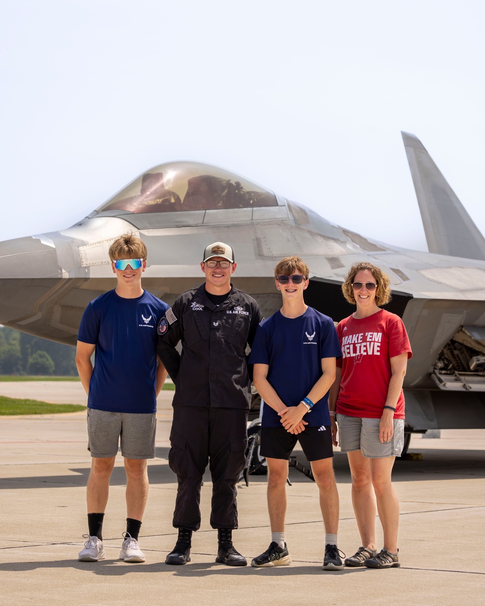 Future Aviators Find Inspiration at EAA AirVenture