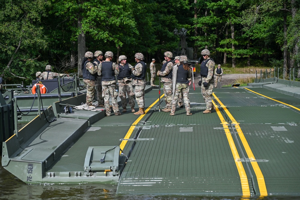 809th MRBC Floating Bridge Building Exercise