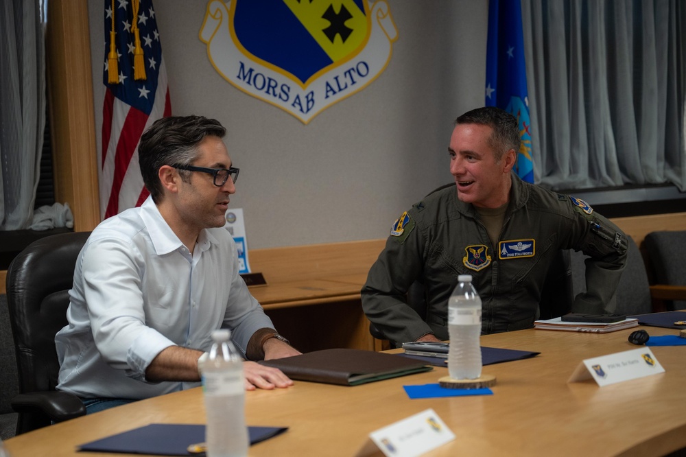 Dyess AFB hosts Congressional Staff Delegation visit