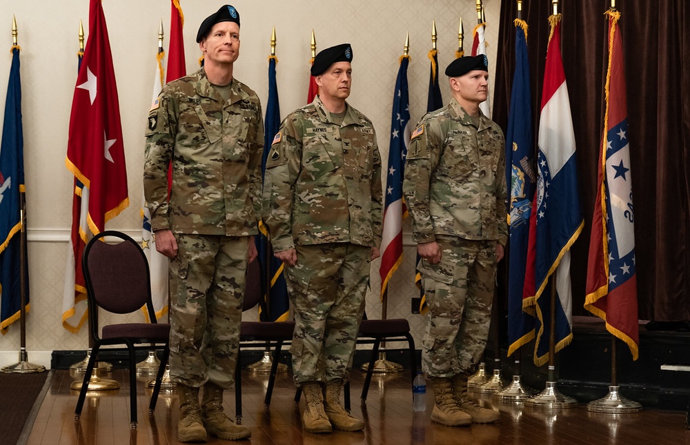 7th Signal Command (Theater) Change of Command