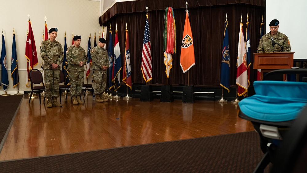 7th Signal Command (Theater) Change of Command