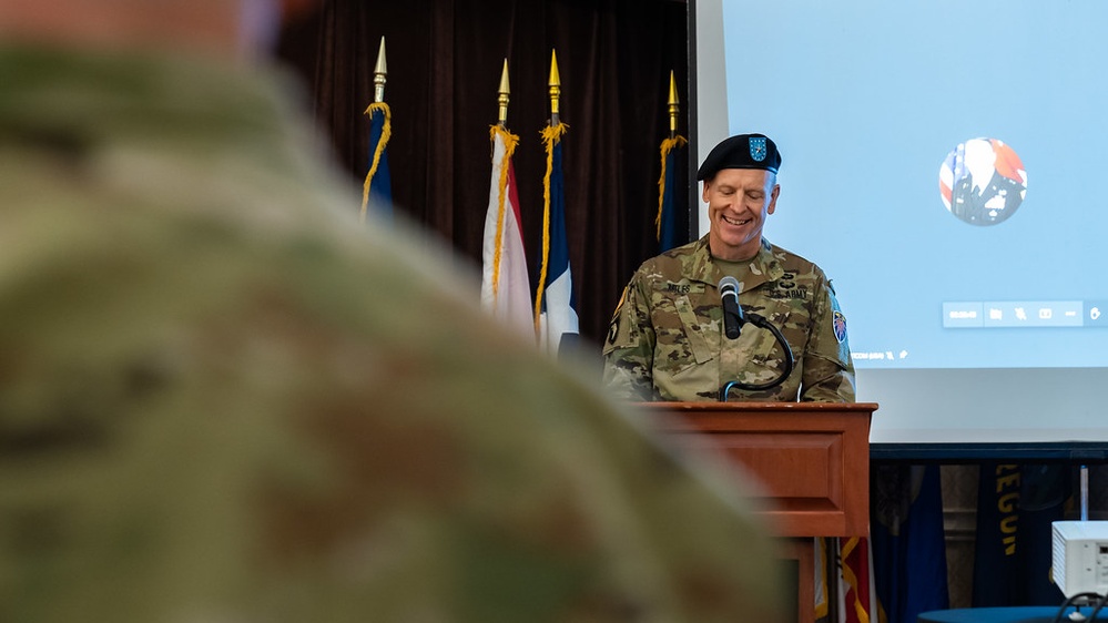 7th Signal Command (Theater) Change of Command