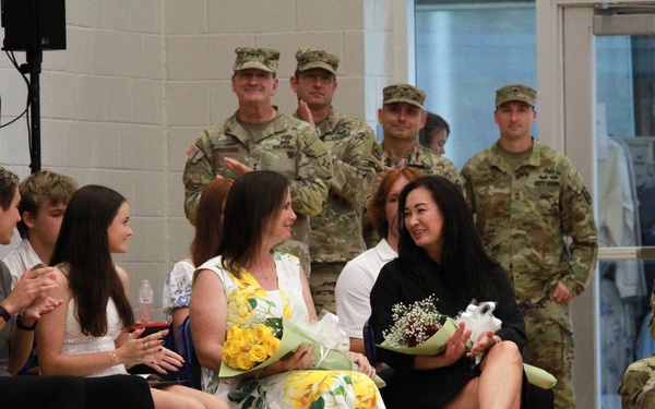 Military Wives Receive Flowers