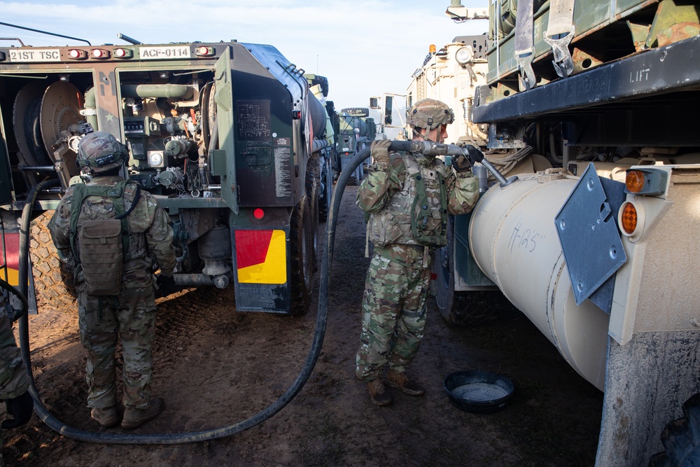 U.S. Aviation Troops Conduct Refueling Ops with Allies at Saber Junction 25