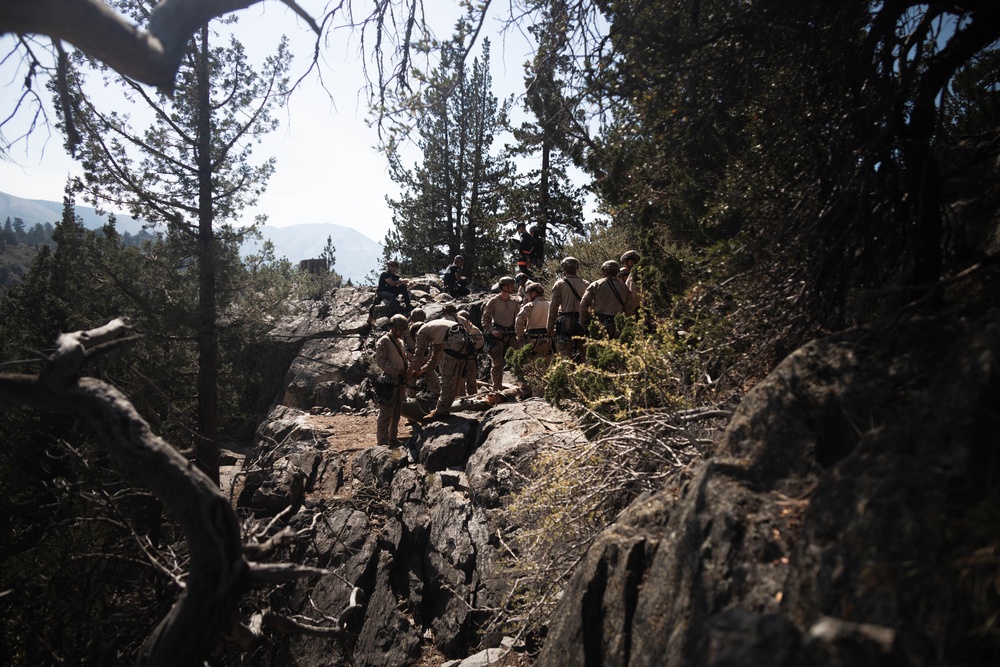 V35 and V11 Marines conduct climbing techniques during Assault Climbers Course