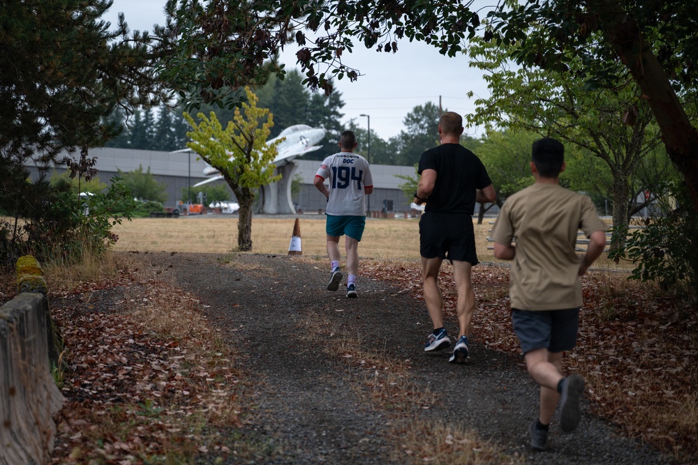 One Team, One Fight: WA National Guard Hosts Suicide Prevention 5K