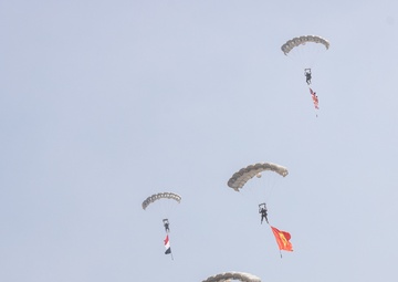 BRIGHT STAR 25: Military Free Fall over The Great Pyramids of Giza