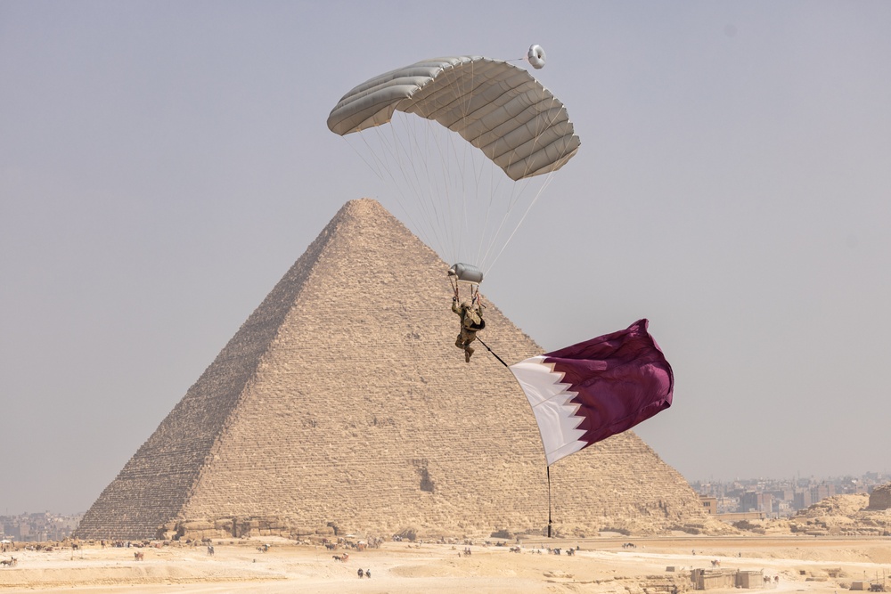 BRIGHT STAR 25: Military Free Fall over The Great Pyramids of Giza