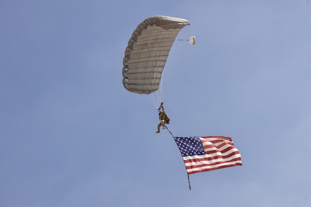 BRIGHT STAR 25: Military Free Fall over The Great Pyramids of Giza