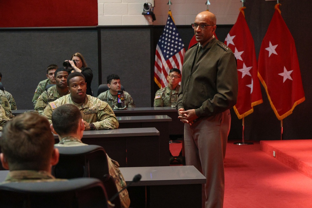 TRADOC Commander Visit Fort Sill