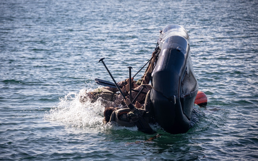 Exercise DELAYEN: 3rd ANGLICO RHIB and Kayak Training in Tahiti