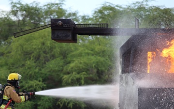 176th Wing Airmen train at Pacific Missile Range Facility Banking Sands, HI