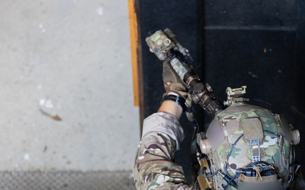 Special Forces Closed-Quarter Battle Training