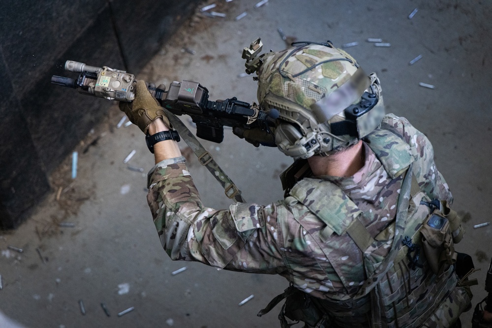 Special Forces Closed-Quarter Battle Training