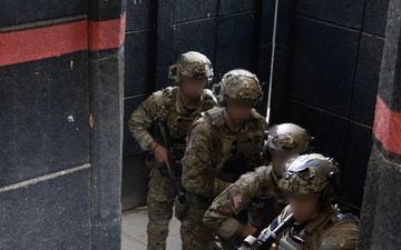 Special Forces Closed-Quarter Battle Training
