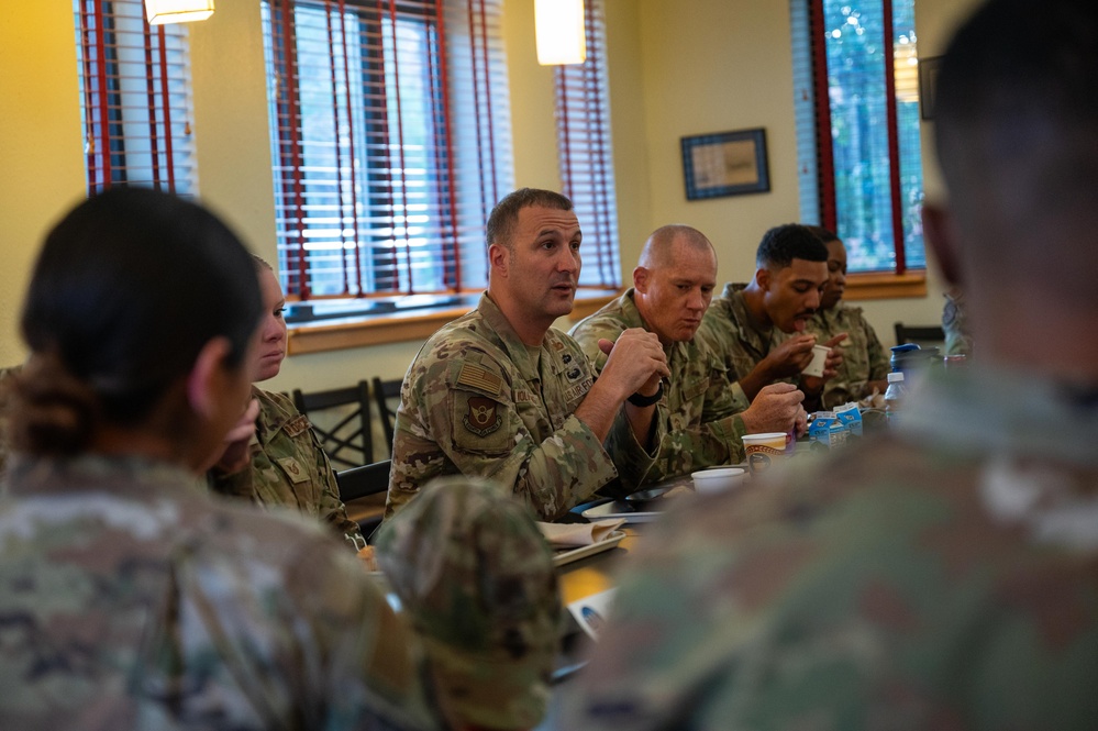 8th AF command chief visits Dyess