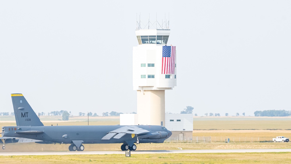 Warbird Week strengthens lethality across the 5th Bomb Wing