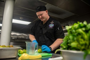 PSA: No Covers/Hats in the Galley