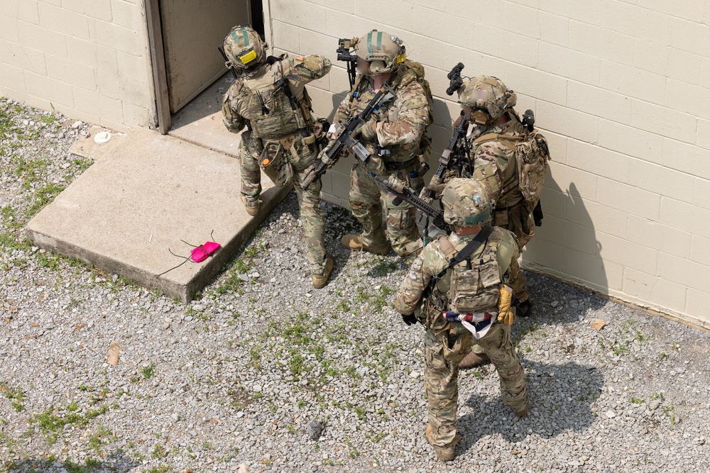 Special Forces Urban Operation Training