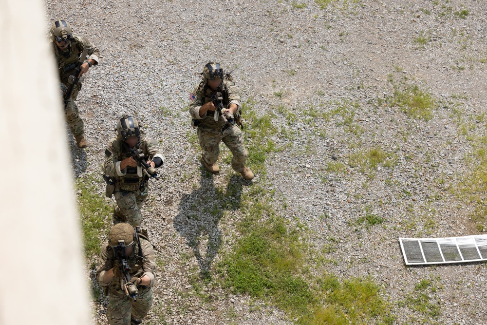 Special Forces Urban Operation Training