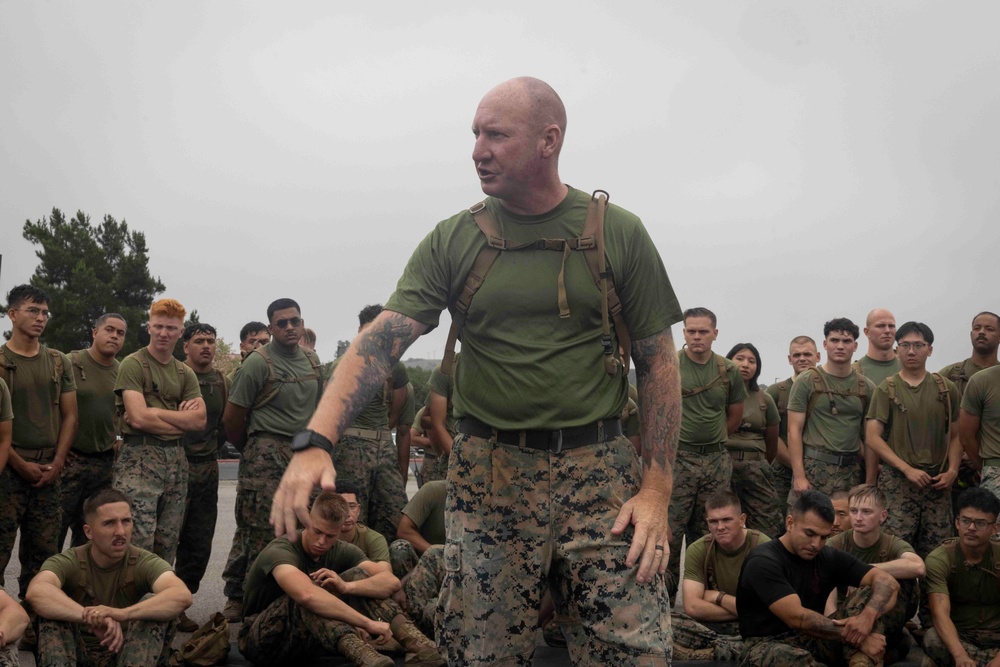 9th Communications Battalion conduct MCMAP
