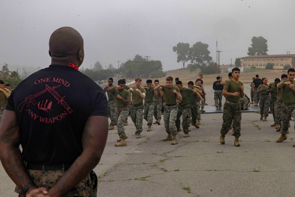 9th Communications Battalion conduct MCMAP