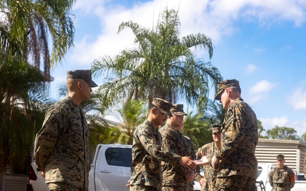 MRF-D 25.3: MARFORPAC deputy commander visits MRF-D Marines