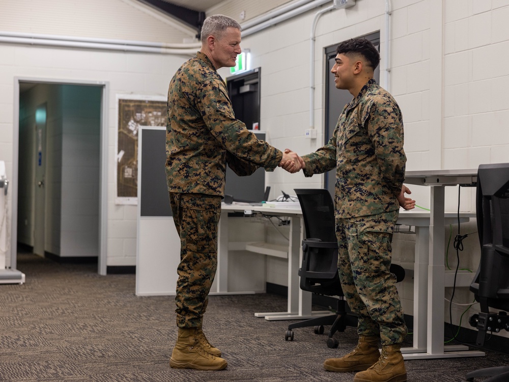 MRF-D 25.3: MARFORPAC deputy commander visits MRF-D Marines