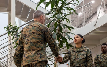 MRF-D 25.3: MARFORPAC deputy commander visits MRF-D Marines