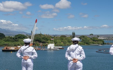 USS America Visits Pearl Harbor After Six Years Forward-Deployed in Indo-Pacific