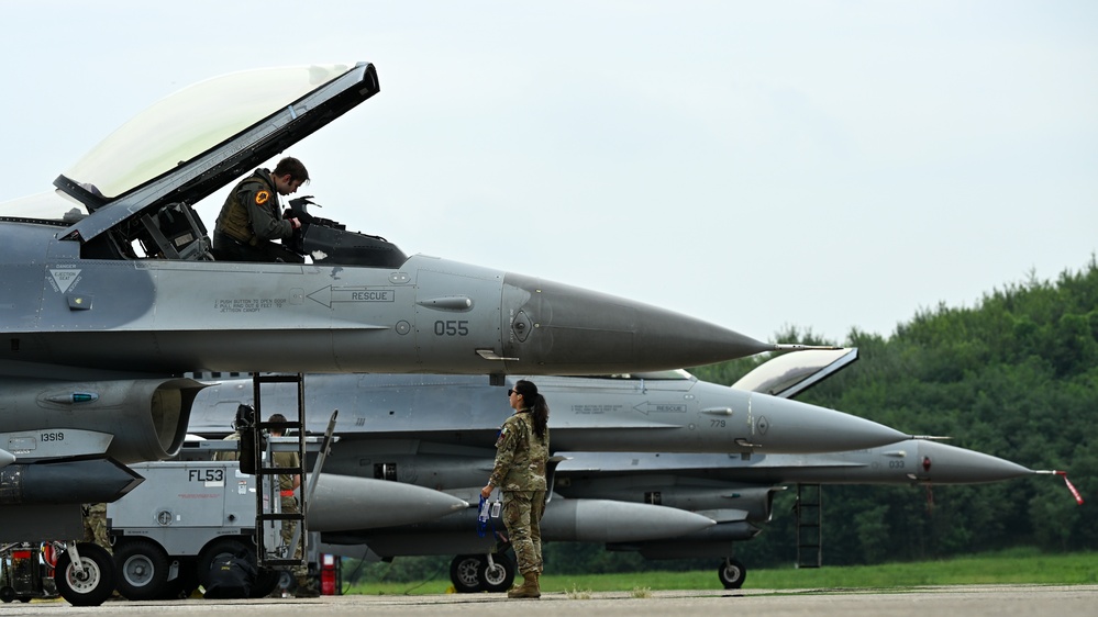 Buddy Squadron 25-2 Kicks Off at Cheongju Air Base