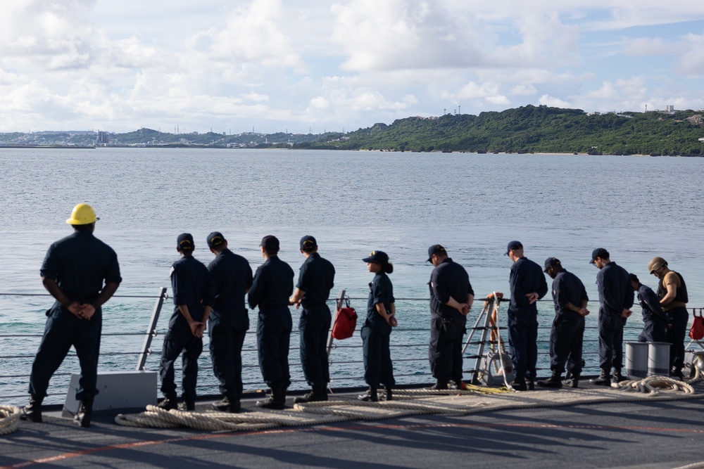 USS Curtis Wilbur (DDG 54) Arrives In Okinawa