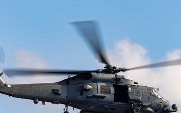 HSM 35 Conducts Routine Flight Operations Aboard DDG 105