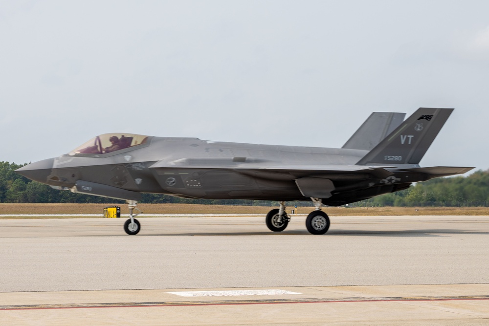 STEM Soars at Thunder Over New Hampshire