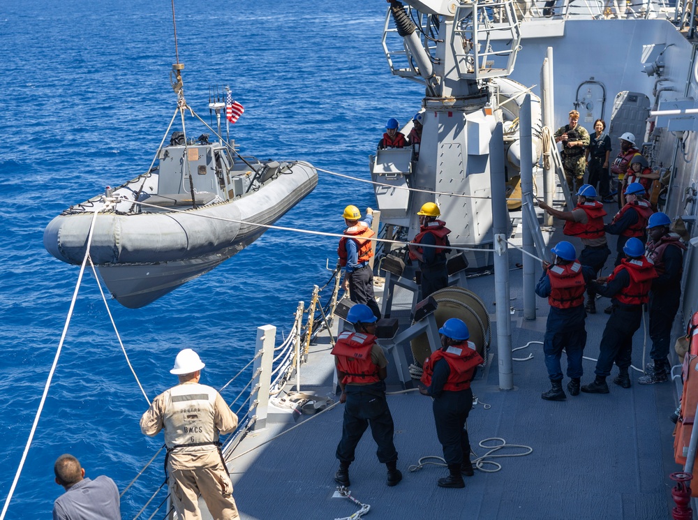 Sailors From USS Dewey (DDG 105) Conduct VBSS Training in RHIB