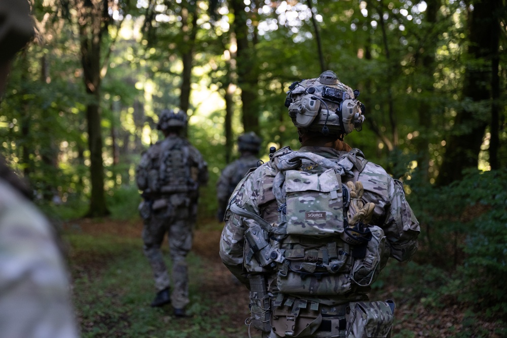 57th RQS performs patrols during Saber Junction 25