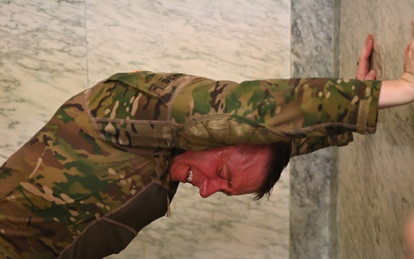 D.C. National Guardsmen join U.S. Park Police for 9/11 memorial stair climb at Washington Monument