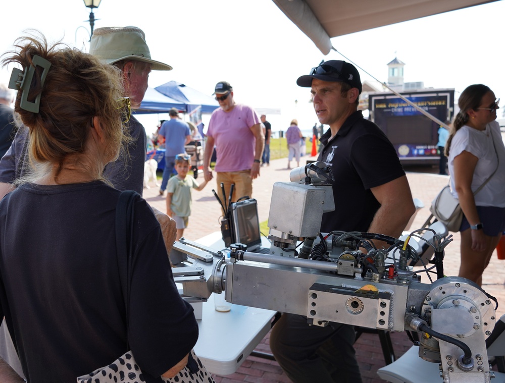 EOD Mobile Unit Two - Detachment Yorktown Sailors participate in annual First Responders Marketplace event in Yorktown, Virginia
