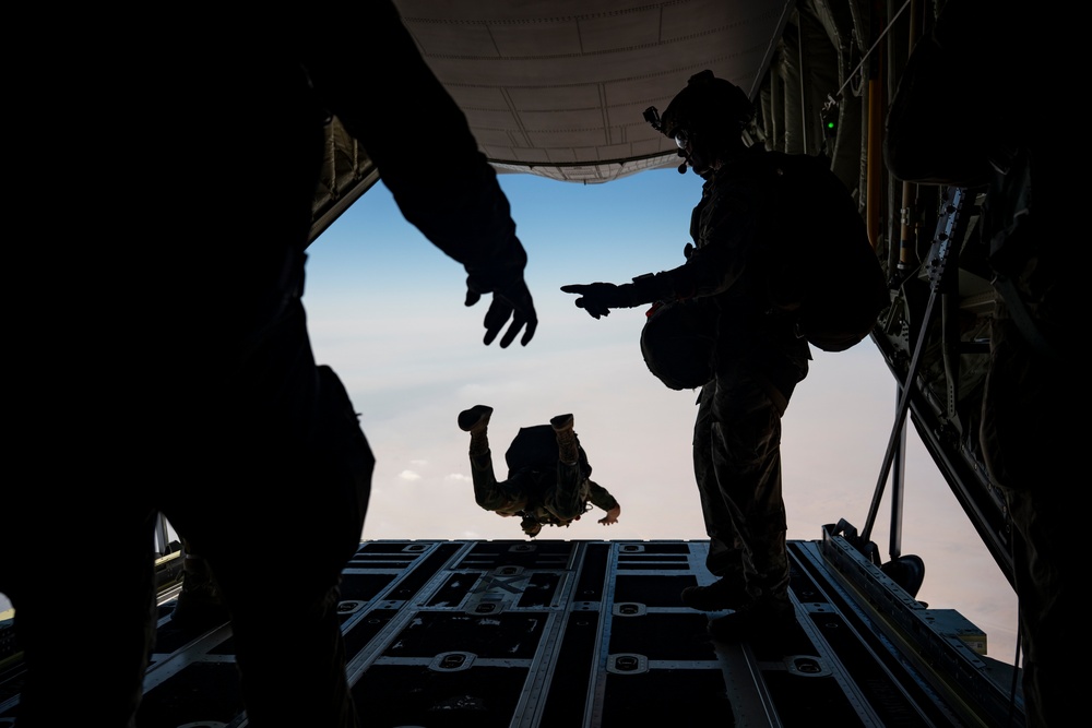 From Above the Clouds: 13 Countries Free Fall over The Great Pyramids of Egypt BRIGHT STAR 25