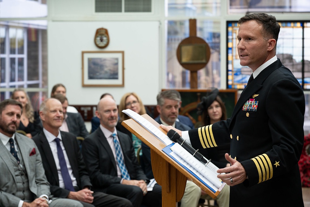 New Commanding Officer Takes the Helm at Office of Naval Research Global