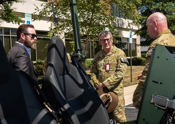 Australian Army Brigadier Sean Parkes Visits MCWL