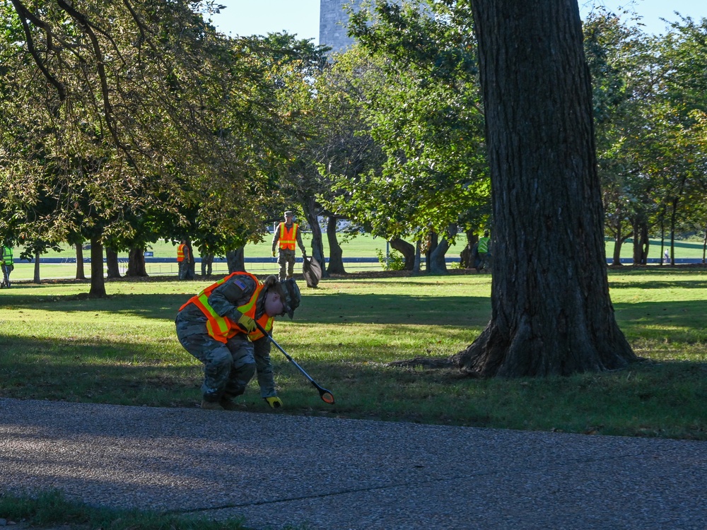 JTF - DC beautifies National Mall