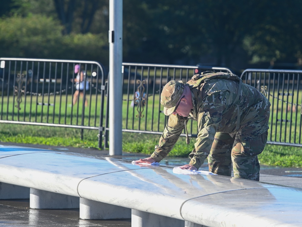 JTF - DC beautifies National Mall
