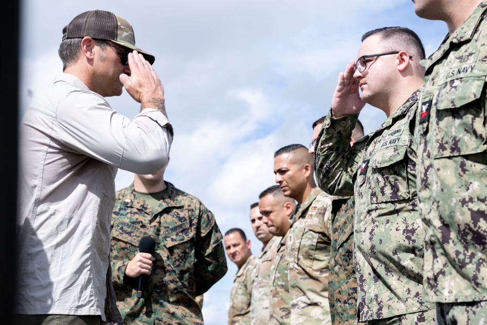 SW Visits the USS IWO Jima (LHD 7)