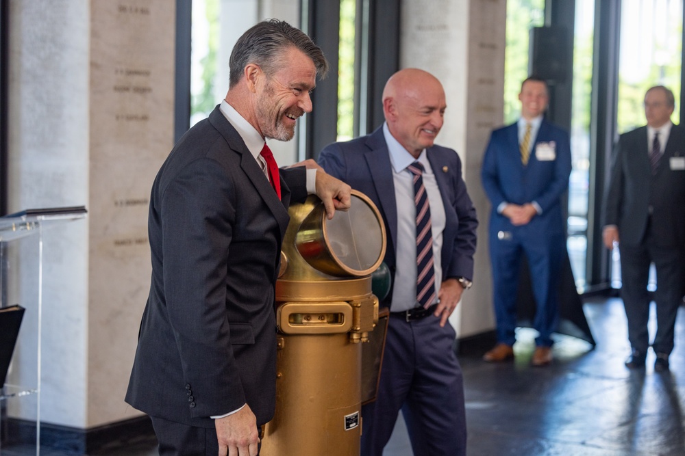 Commandant of the Marine Corps, Gen. Eric M. Smith attends Congressional Sea Service Award Ceremony