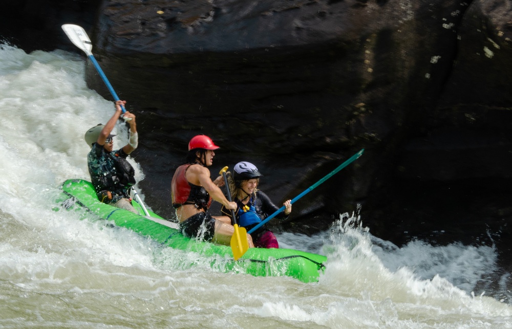 Thrill seekers take on rapids