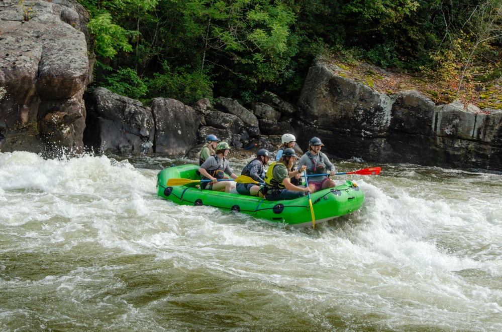 Thrill seekers take on rapids