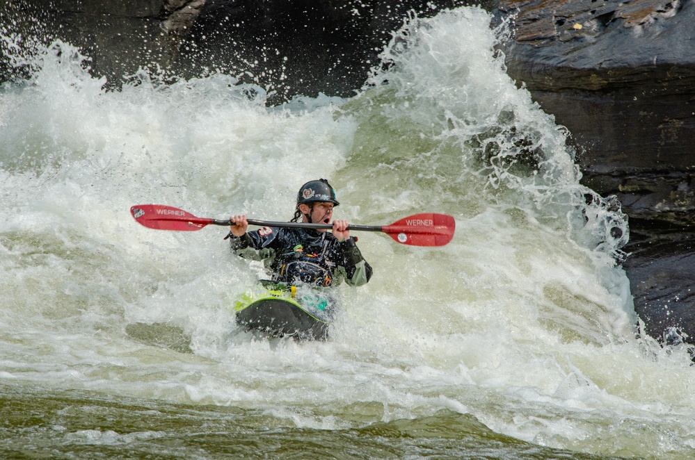 Thrill seekers take on rapids